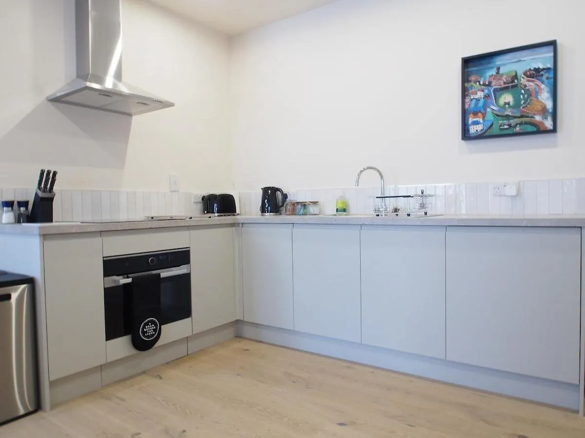 Chic And Classy Studio On Easter Road - Flat 1, Elgin House Apartments 爱丁堡